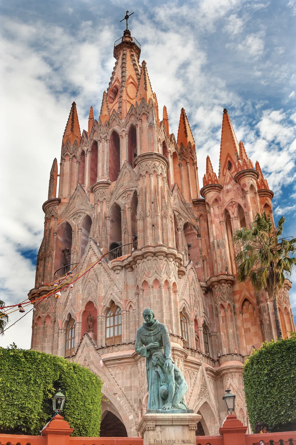 Panorámica del centro histórico de San Miguel de Allende a lo lejos